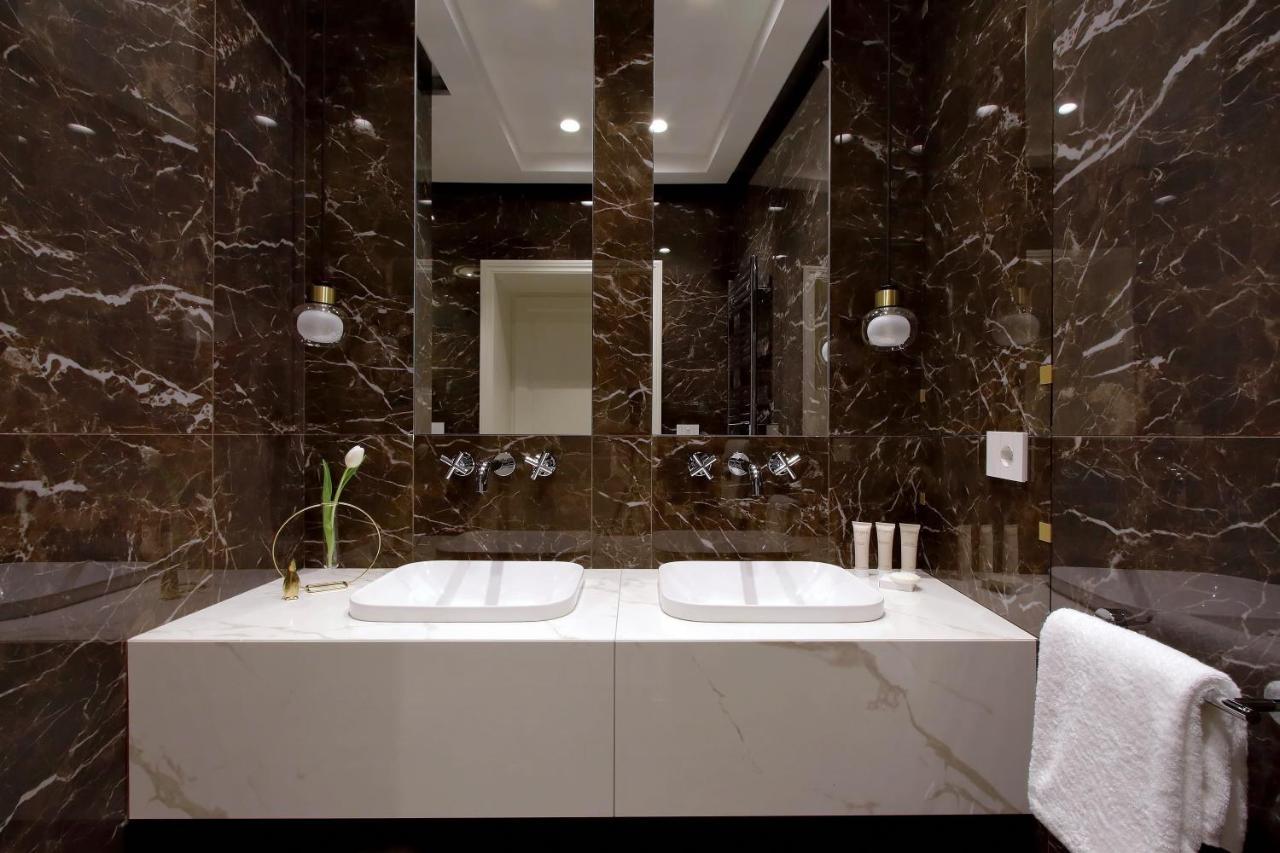 Domna Luxury Pensión 2*